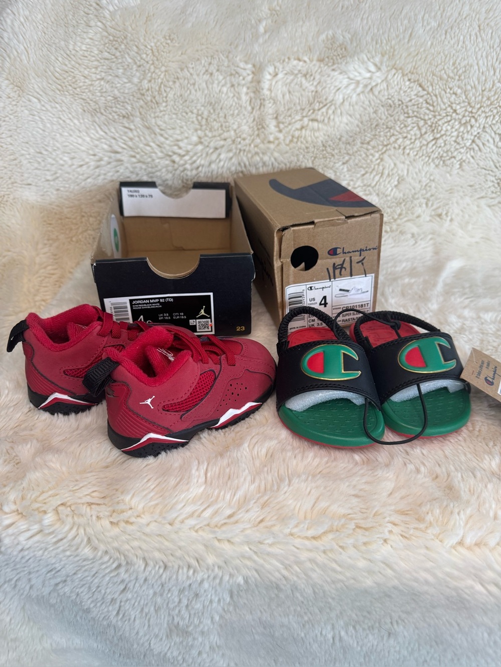 Kid Bundle: Jordan MVP 92 / Champion Slides